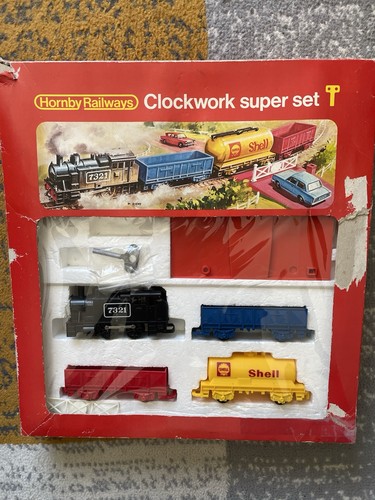 Hornby clockwork train set - hornby,