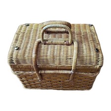 Vintage Picnic Time Basket