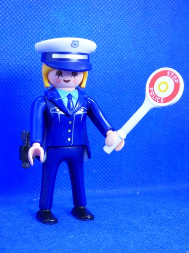 Playmobil police woman - playmobil,