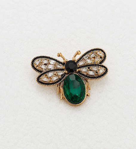Small elegant green bee brooch - small,