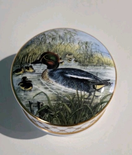 Falcon china small trinkit - falcon,