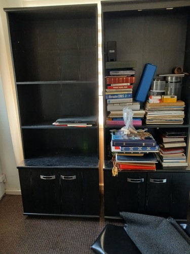 Bookcases good order can - 3, order.