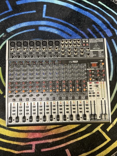 Behringer xenyx x2222usb mixer - behringer,