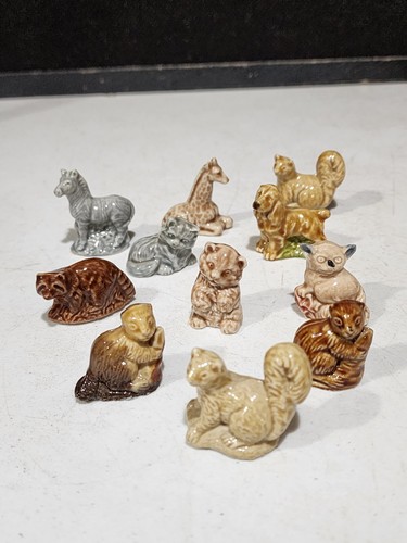 Lot wade whimsies - lot, 11-