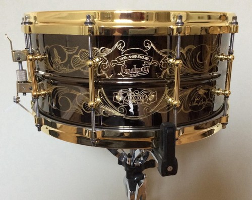 Ludwig black beauty - black, engraved