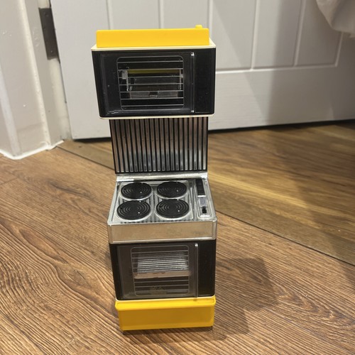 Vintage sindy kitchen cooker - sindy,