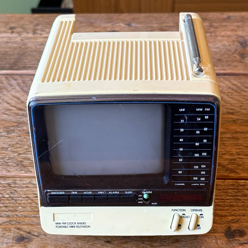 Alba ptv 5in crt - ptv-11,