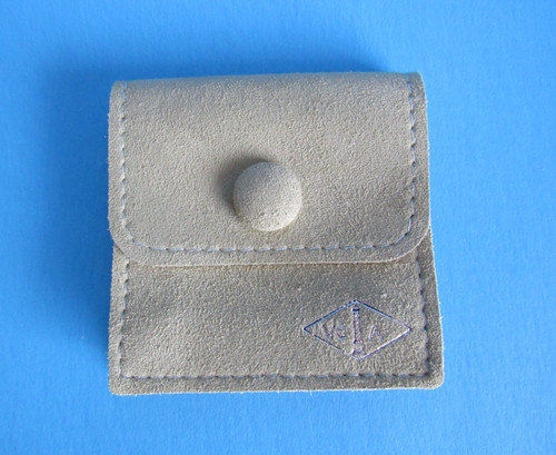 Van cleef arpels - cleef, suede