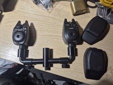 Fox Micron MX Bite Alarms  And Trakker Swan Neck Buzz Bars