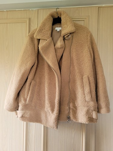 Topshop petite beige teddy - topshop,