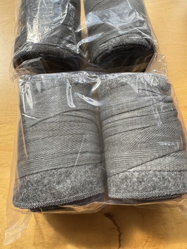 Two pairs german - two,