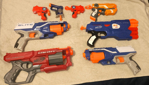 Nerf gun bundle job - gun, x8