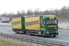 Truck Photo Mercedes-Benz