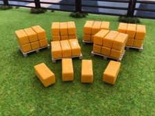 Britains Hay Bales (small)