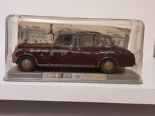 TRIANG SPOT ON ROYAL ROLLS ROYCE..No.260..ON ORIGINAL STAND and BOX 