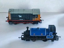Hornby loco Bundle Caledonian 0-4-0 Tank Engine & 0-6-0 Class 08 Diesel Shunter