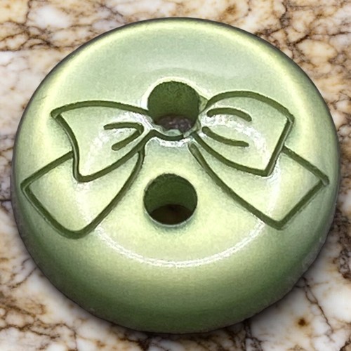 11mm cute buttons resin - 11mm, hole