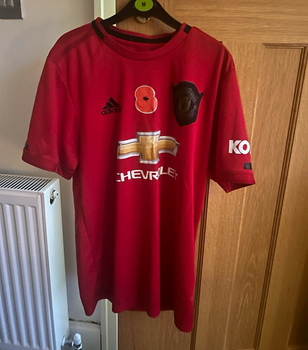 Manchester united shirt worn