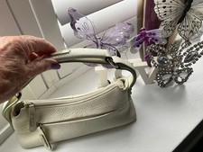 RI2K small cream handbag