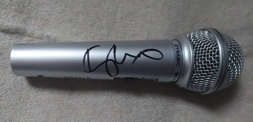 Kylie minogue hand signed - minogue,