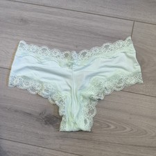 BNWOT Primark Secret