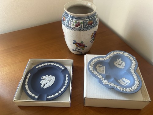 Wedgwood trinket plates jar - trinket,