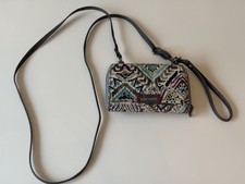 NEW Sakroots Artist Circle