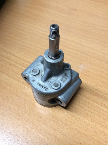 Triumph bsa oil pump - bsa,