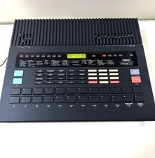 YAMAHA RX5 Digital Rhythm Programmer Drum Machine