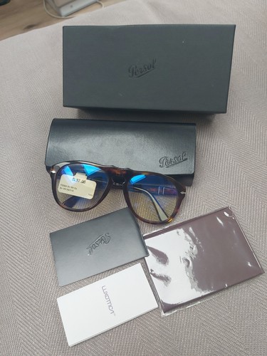 Persol sunglasses photo - persol,