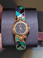 Vintage Gruen GR6270 Quartz Enameled Black Gold Tone Women's Watch working 
