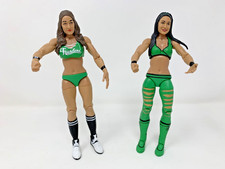 2 FEMALE WWE ACTION FIGURES