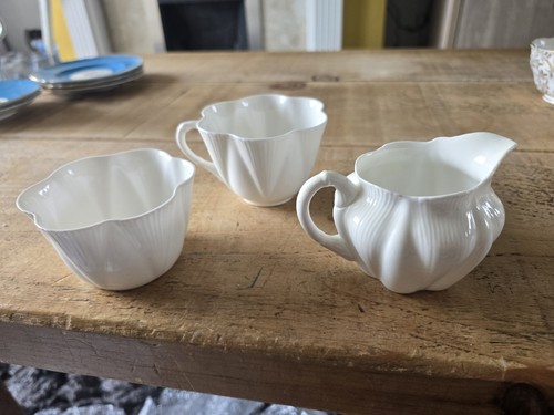 Shelley bone china - shelley,