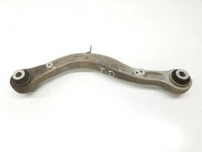 LR037690 rear strap rh LAND