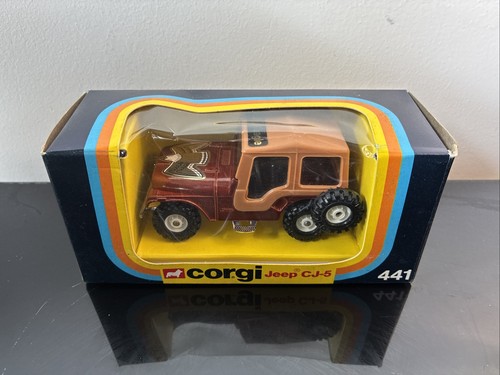 Vintage corgi jeep golden - jeep, cj-5