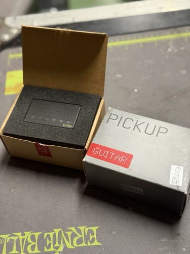 Emg active humbucker - emg-57,