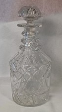 Regency Straight Sided Strawberry Diamond Triple Ring Neck Decanter