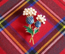 Vintage  style ENAMEL  PEARL BEAD SCOTTISH THISTLE CELTIC BROOCH  TARTAN
