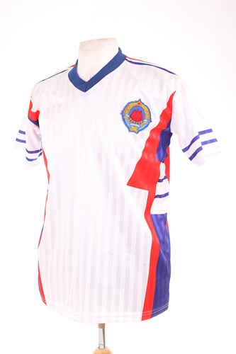 Yugoslavia white away - away, italia