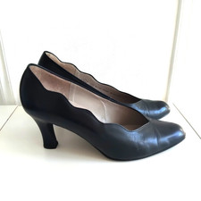 Vtg Gabor black leather
