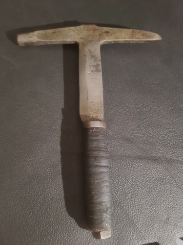 Roofing slate hammer - slate, unbranded
