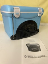 Vintage 1990s AM/FM Cool Box