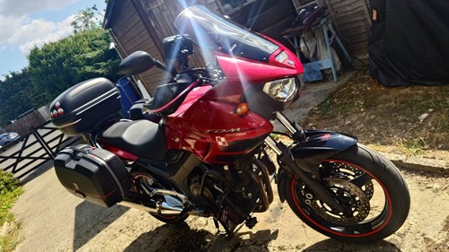 Yamaha tdm900 - yamaha,