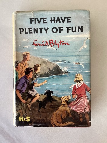 Enid blyton famous five have - famous,