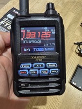 Yaesu FT5D Handheld Ham Radio