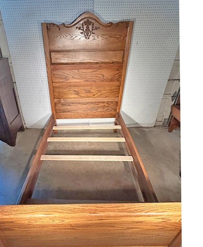 Oak bed frame - bed,