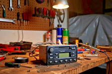 Vintage Retro Ford Fiesta Radio Cassette Player 3000 Traffic XS6F-18K876-BA