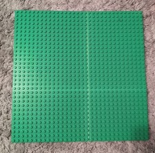 Lego Base Plate Building Board 32 x 32 Studs- Light Green- Damaged