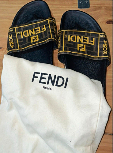 Fendi men logo - fendi,
