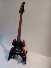 KISS PAUL STANLEY Influenced Miniature Tribute Guitar 25cm 10" cw Stand XXX